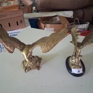 2 Bronze Eagles on Stands