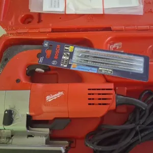 Milwaukee Jigsaw w/ Blade