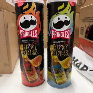 2PK HOT ONES PRINGLES
