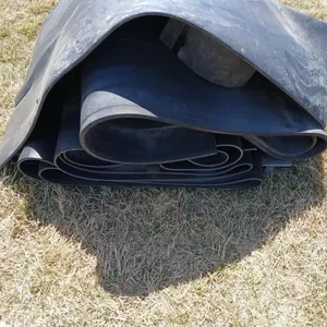 Pallet assorted rubber mats