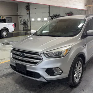 2017  Ford  Escape  SE 4WD