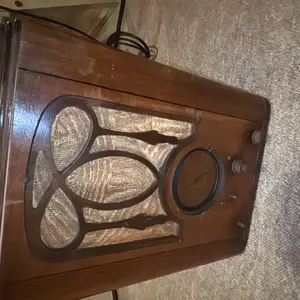 Westinghouse Model WR204 Antique radio