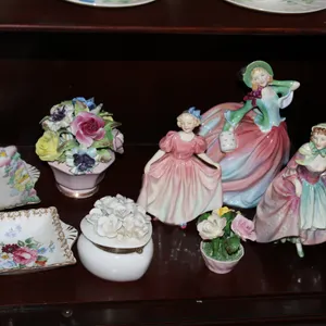 Royal Doulton Figurines, Trinket Boxes & Flower Dishes