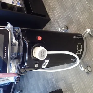 InMode AG606666A Aesthetic Laser System w/Handpieces.
