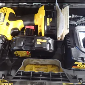 DeWalt DC759KA Cordless 18V 1/2" Drill/Driver, Charger and (2) 18V Batteries- NEW.