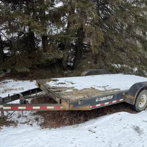 2000 Trailtech CEL260  5,000lb.  16’  Flat Deck Trailer  2CUL2TG96Y2006637