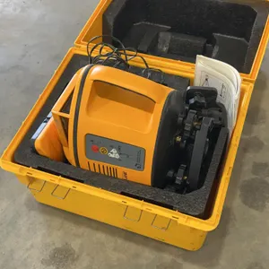 2000 Spectra Laser Plane L800 Laser Level