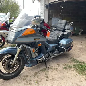 1987 Yamaha Venture Motorcycle (Has WI Title)