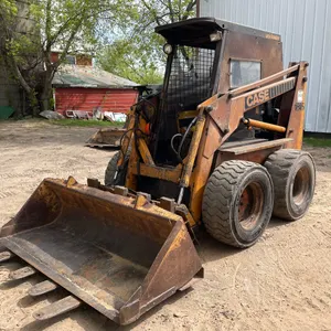 Case 1845 Skid Loader