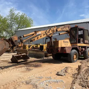 Case 1085B Wheeled Excavator