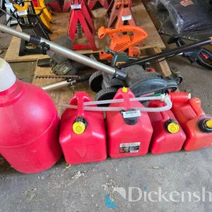 GAS CAN SELECTIONS LOT, QTY (5)
