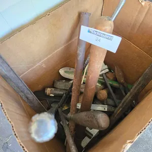 PRY BARS AND MORE LOT