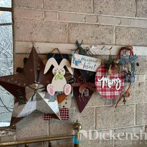 SEASONAL HANGING DECORATIONS