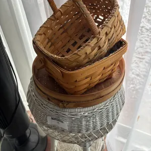 SELECTION OF BASKETS