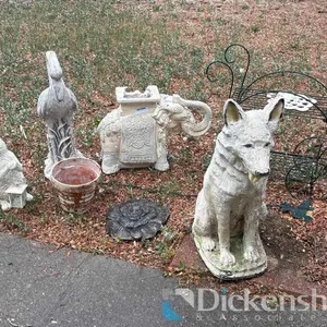 LOT OF LAWN DECORATIONS & STATUES