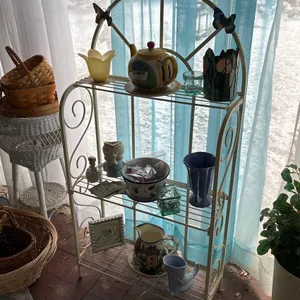 WHITE METAL BAKERS STYLE RACK ONLY