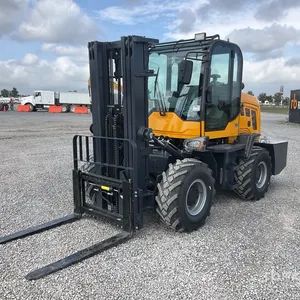 2026 KUL RTF-4500P 8800 lb 4x4 Montacargas Todo Terreno (Sin Usar) / Rough Terrain Forklift (Unused)