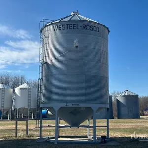 Westeel-Rosco +/- 2100 bu 6 Ring Grain Bin