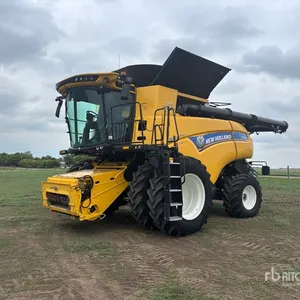 2022 New Holland Revelation Opti-Clean CR9.90 4x4 Combine Harvester