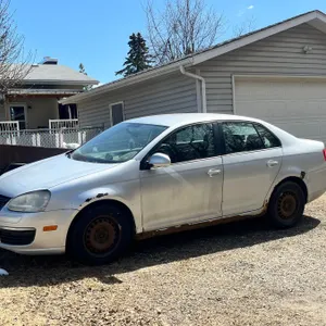 VW Jetta Diesel with New Winter Tiers Interior is in good shape Sold as is where is 10% Buyers fee 