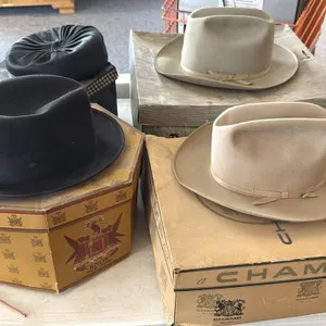 (4) Vintage Hats with Hat Boxes
- Resistol