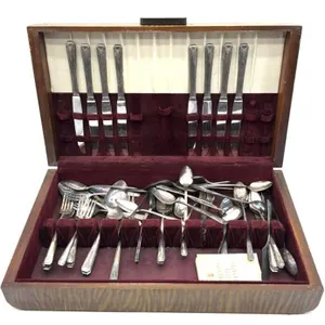 Community Plate Set in Box