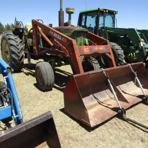 1966 John Deere 4020 Tractor w/ Loader