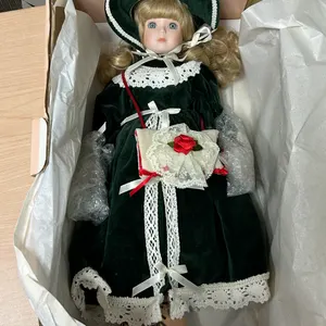1990 Gorham Joelle First Annual Edition Musical Porcelain Doll w/ Box & Certificate