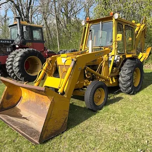 1985 Ford 4500 tractor loader backhoe