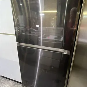 SAMSUNG BLACK 28.5" WIDE SWING DOOR FRIDGE WITH TOP FREEZER