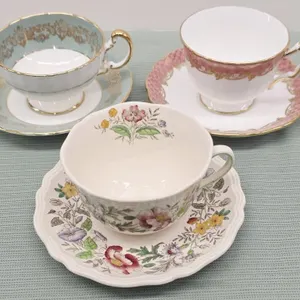 Teacups & Saucers