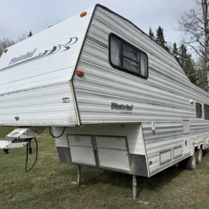 1994 Travelaire Westwind 27 1/2' Holiday Trailer
