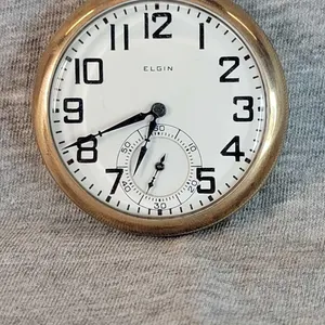 ELGIN Pocket Watch with decorated & monogrammed back. 20 year case w Tag found with watch States, "16 size 17 Jewel 1924 #27068745 Runs". 
