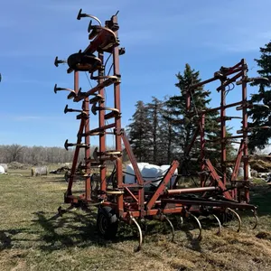 OFFSITE - 40 foot International model 645 VibraChisel