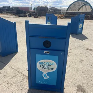 OFFSITE - Recycling bins 4 of them made of composite plastic with garbage buckets inside