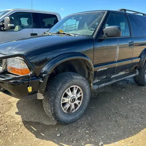 *LOCATED AT MAS SALES CENTRE*  2005 GMC JIMMY SUV ZR2, 2DR, 4x4, APPROX. 213,000KM'S SHOWING  S/N:1GKCT18X15K116500 *NOTE: NEEDS TIRES*