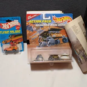Hot Wheels 70s & 90s