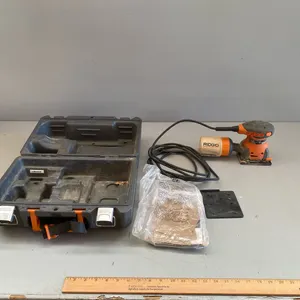 1/4 SHEET SANDER