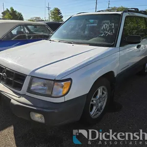 1998 Subaru Forester L, JF1SF6357WH752361