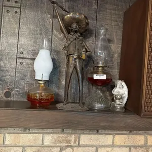 LOT WITH METAL STATUE & HURRICANE LAMPS