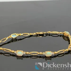 10kt Yellow Gold White Opal Bracelet