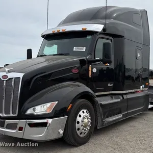 2023 Peterbilt 579 semi truck