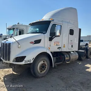 2018 Peterbilt 579 semi truck