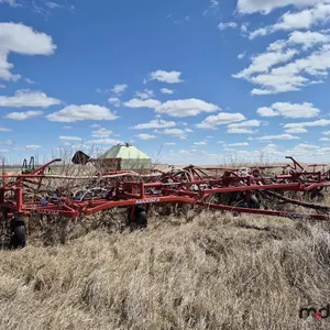 1993 Morris 49' Maxim 2 Air Drill and Air Cart
 UNRESERVED
