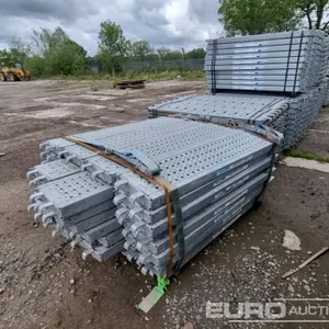 Bundle of Mills Panaciers (28 of) 