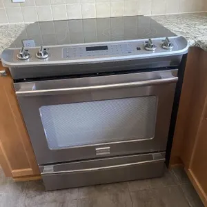 FRIDGIDAIRE STAINLESS STEEL COOKTOP CONVECTIONOVEN