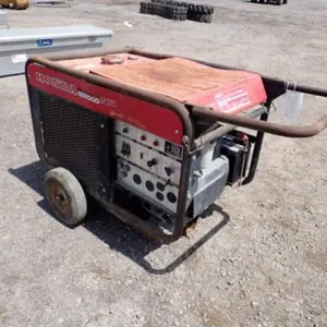 Honda ES6500C 120/240V Gas Generator