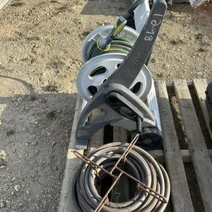 GARDEN HOSE W/ REEL