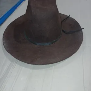 Brown Colt 45 size 7 1/8 Western hat