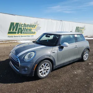 2016  Mini  Cooper 3-door  Base 2dr Hatchback 6M